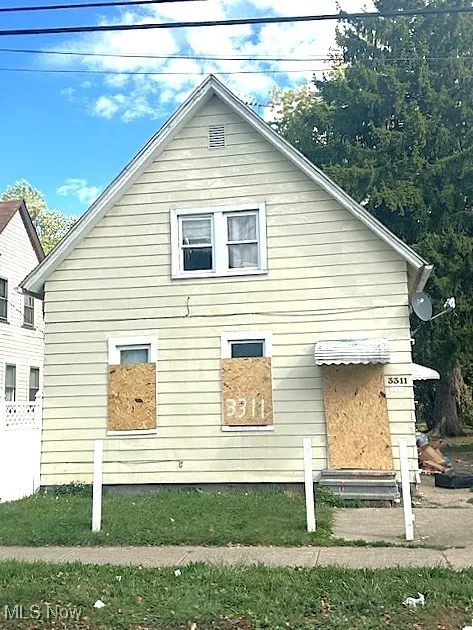 View of property exterior