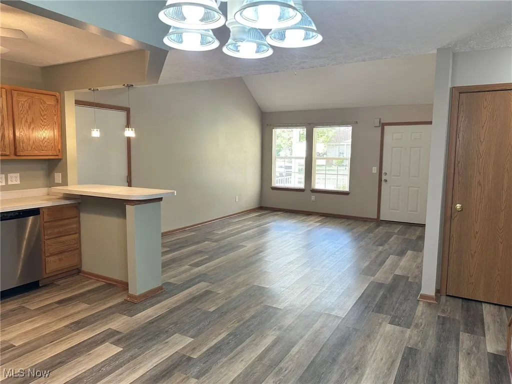 720 N Creek Drive, Painesville, Ohio 44077,MLS Now Listing ID