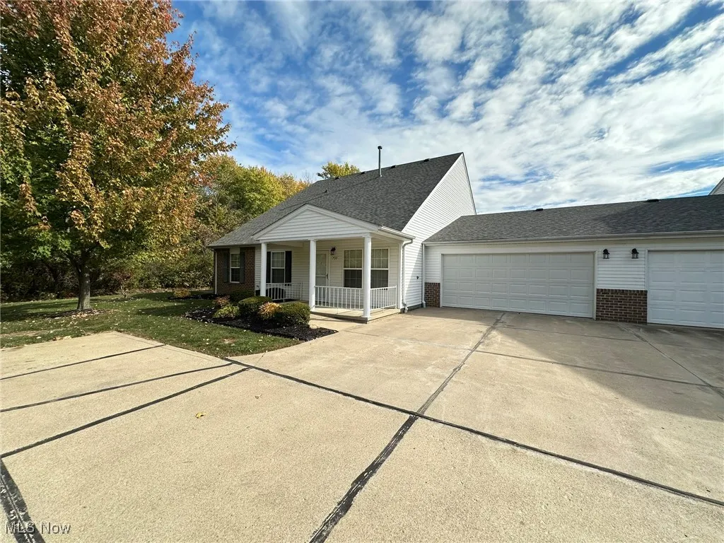 720 N Creek Drive, Painesville, Ohio 44077,MLS Now Listing ID
