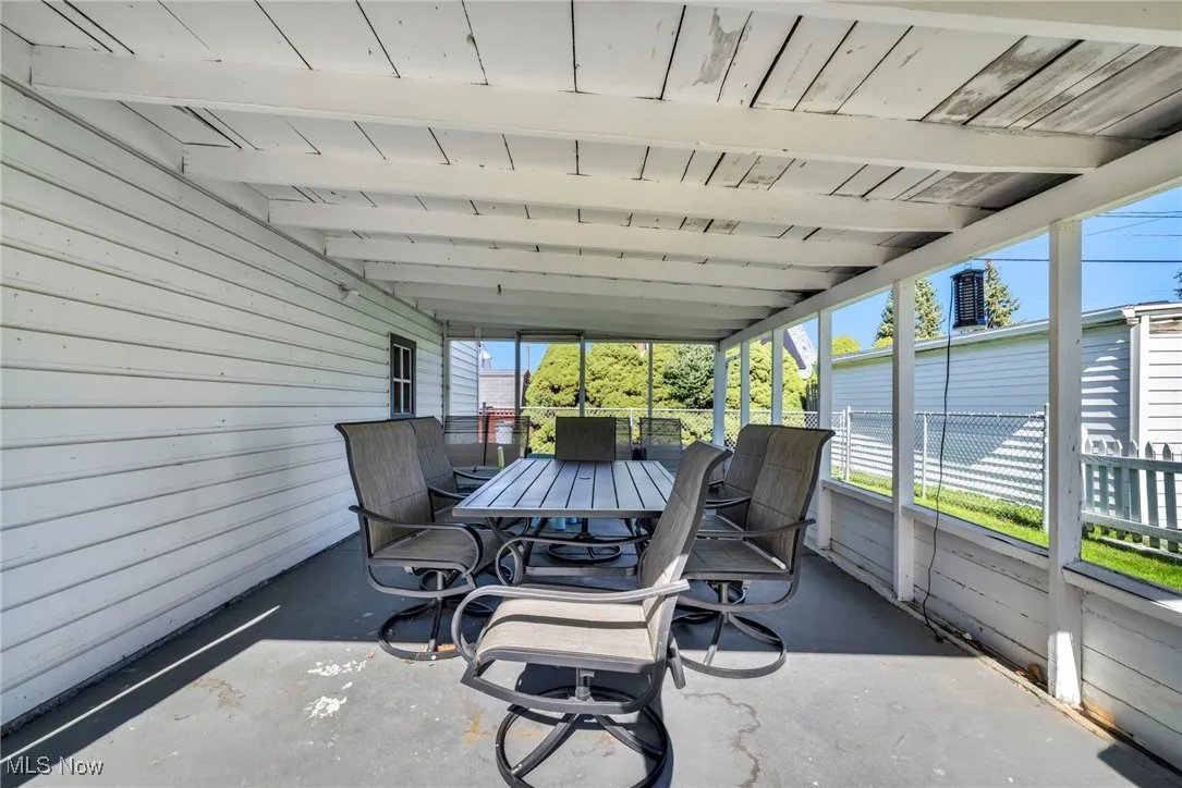 View of patio / terrace with outdoor dining area