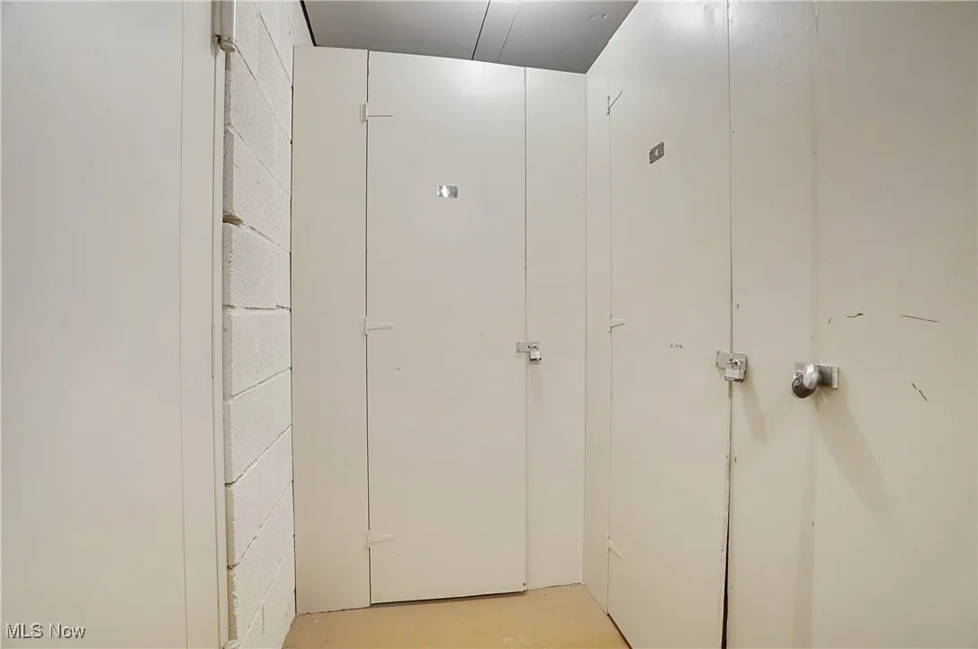 storage locker #4