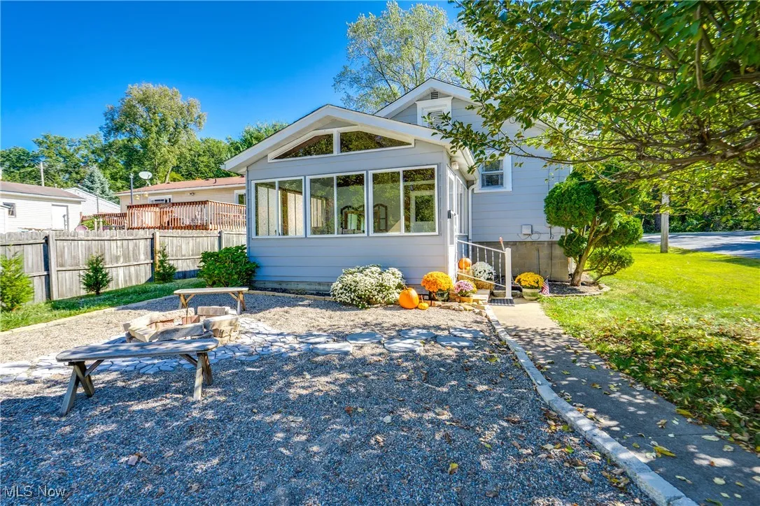 3076 N Turkeyfoot Road, Akron, Ohio 44319,MLS Now Listing ID