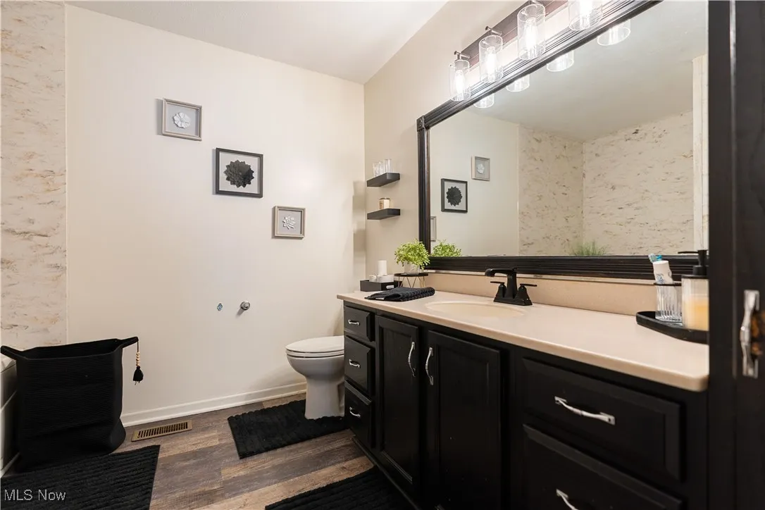 2802 Hartford Lane, Akron, Ohio 44312,MLS Now Listing ID
