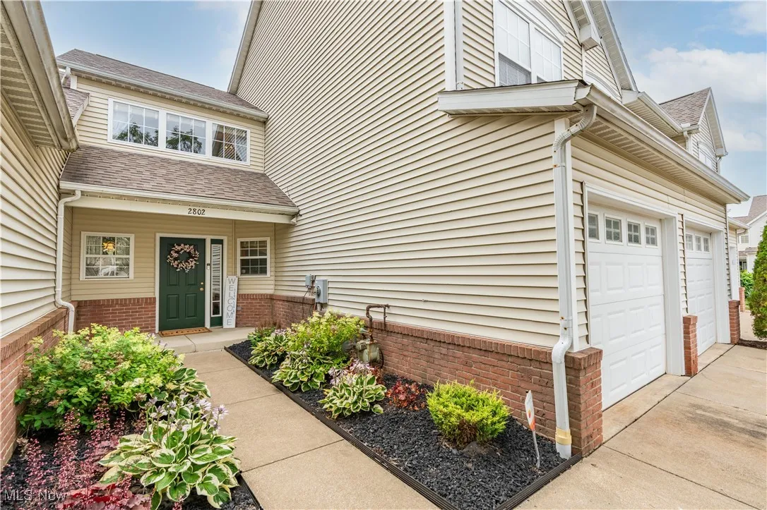 2802 Hartford Lane, Akron, Ohio 44312,MLS Now Listing ID