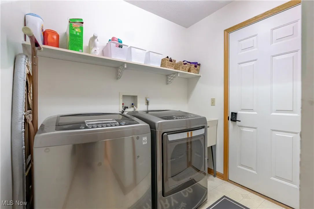 2802 Hartford Lane, Akron, Ohio 44312,MLS Now Listing ID