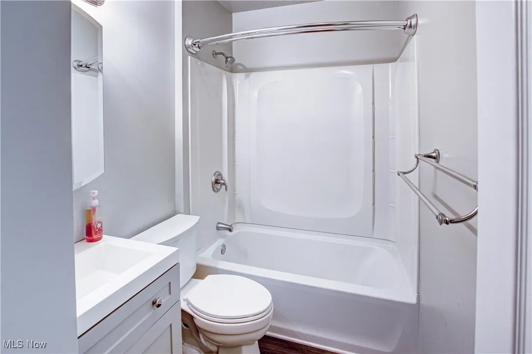 647 Eddy Road, Cleveland, Ohio 44108,MLS Now Listing ID