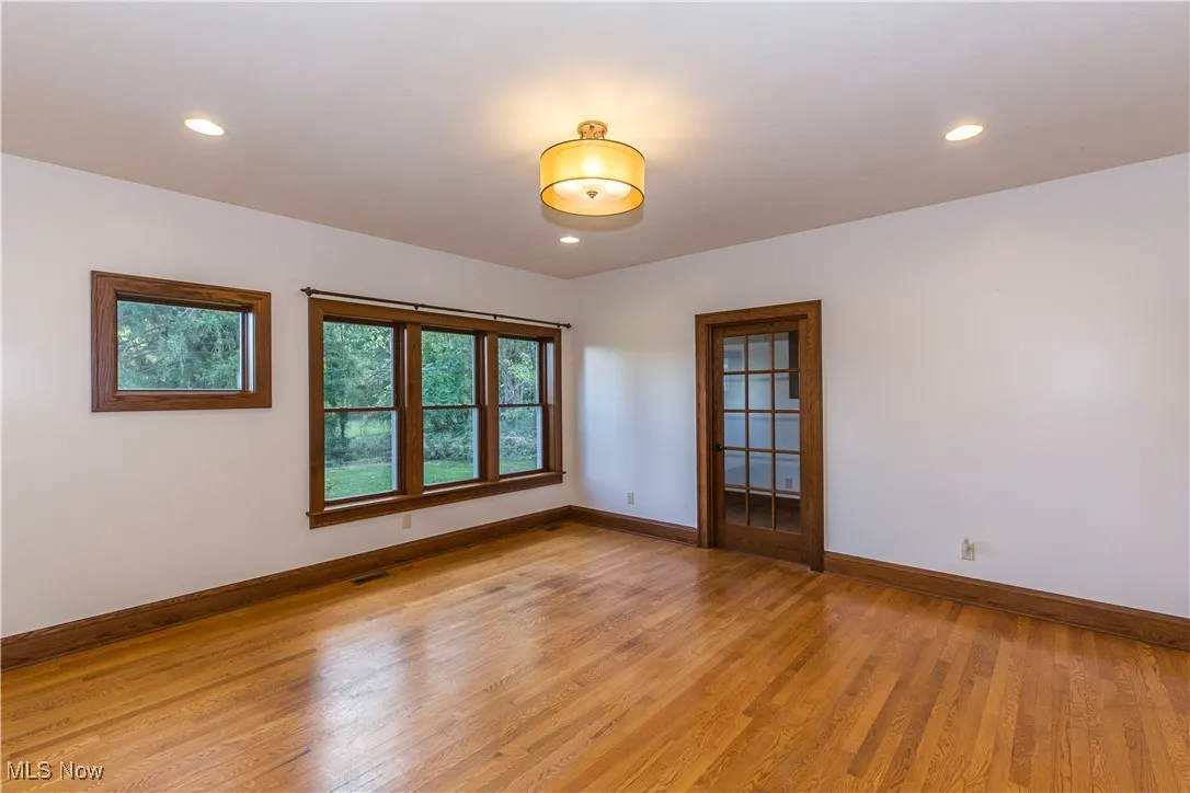 1038 N Hametown Road, Akron, Ohio 44333,MLS Now Listing ID