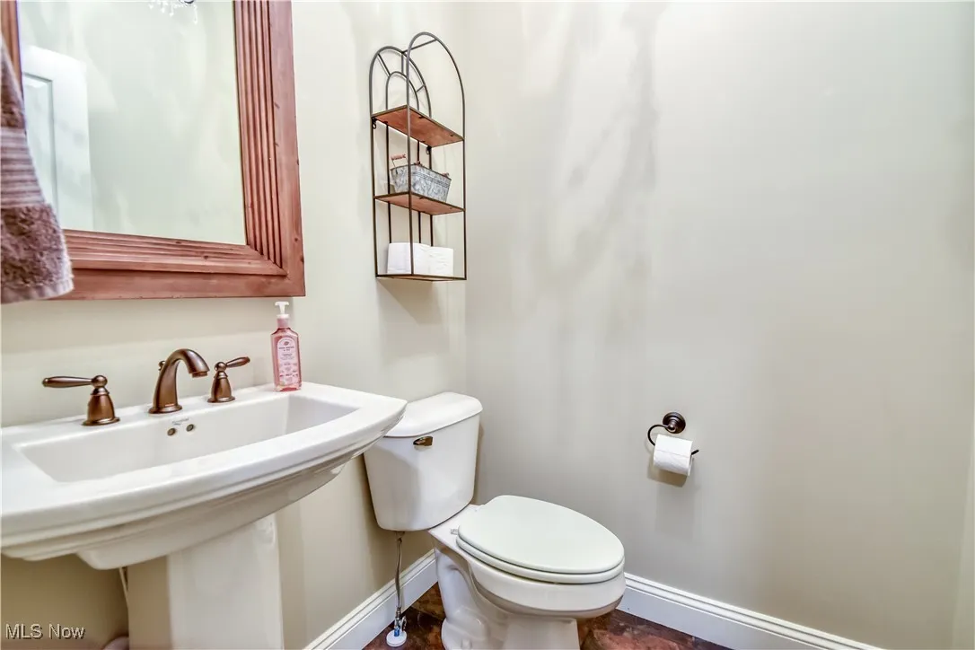 8106 Rainbow Drive, Concord, Ohio 44077,MLS Now Listing ID