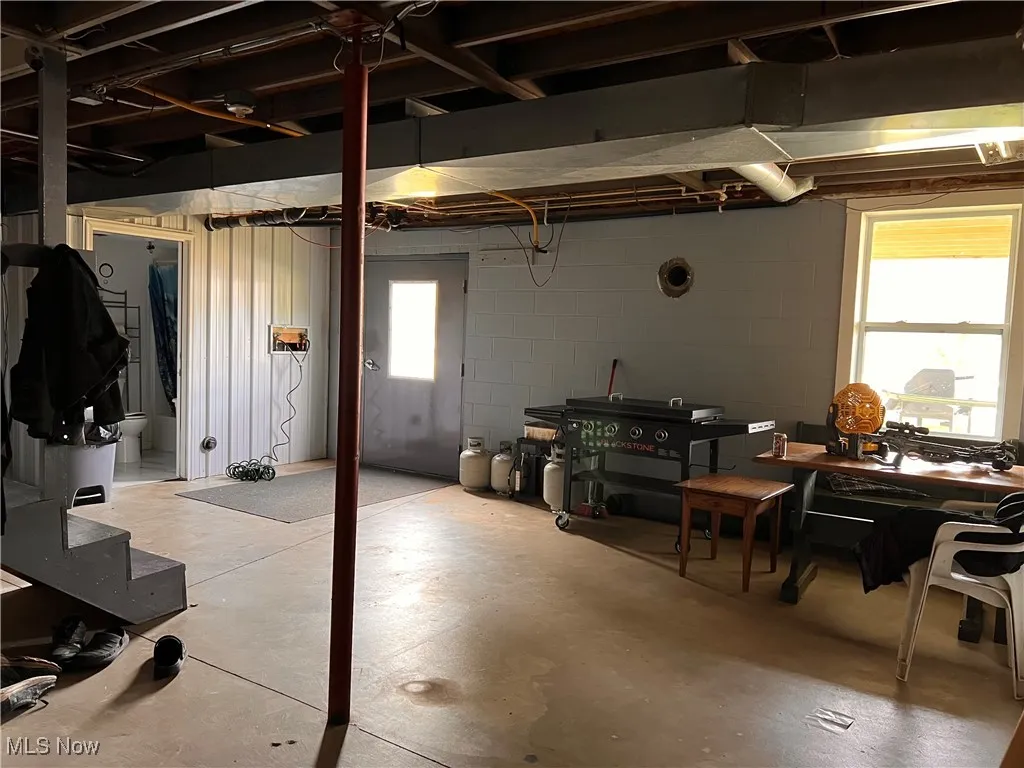 46208 Pine Hollow Road, Rogers, Ohio 44455,MLS Now Listing ID