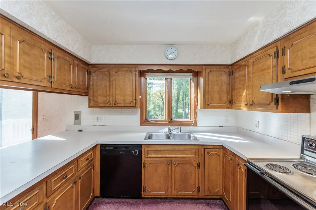 7706 Wake Robin Drive, Parma, Ohio 44130,MLS Now Listing ID