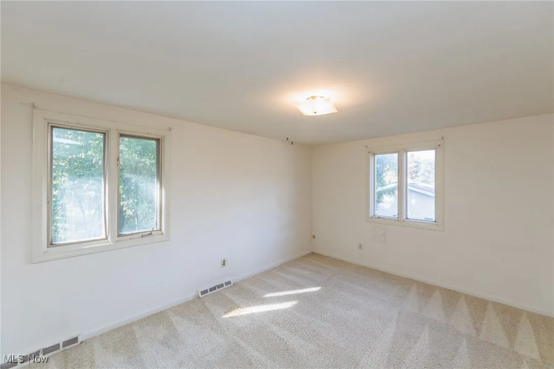 7706 Wake Robin Drive, Parma, Ohio 44130,MLS Now Listing ID