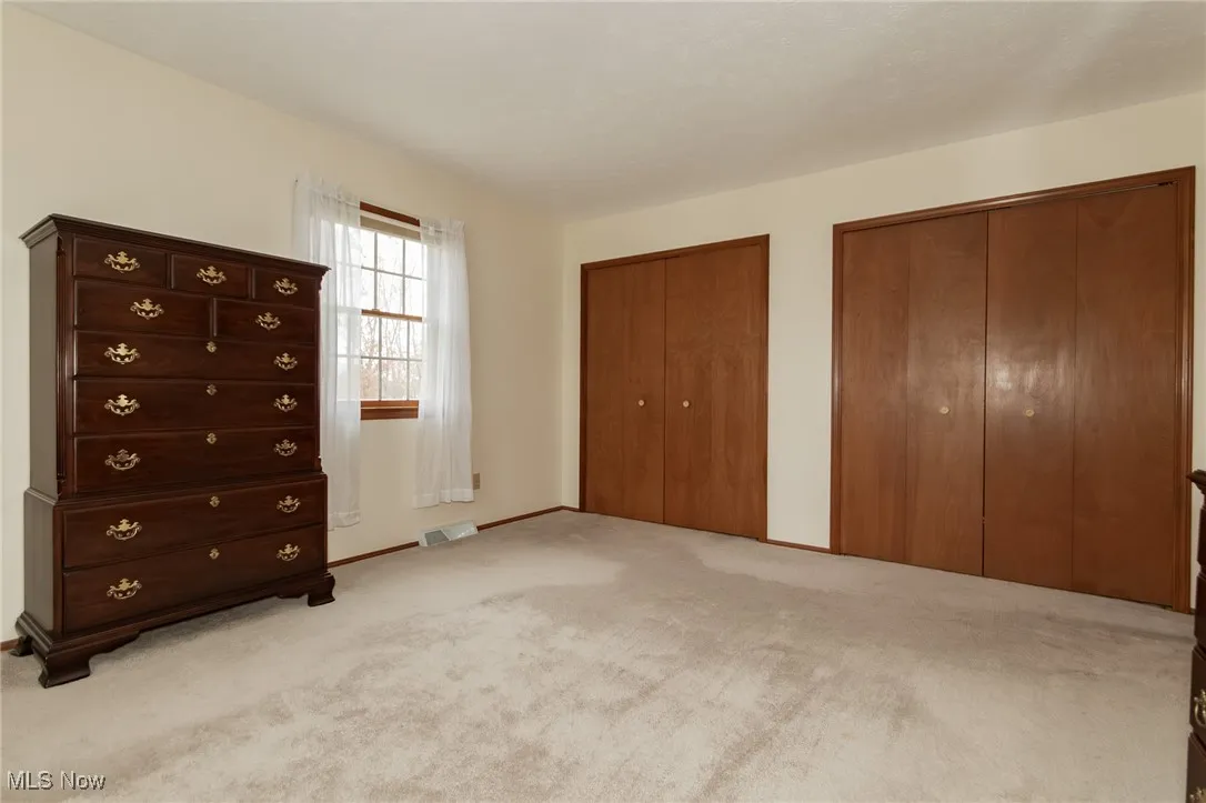 Main-Level Bedrooms – Convenient layout with two bedrooms and full bath on the first floor.