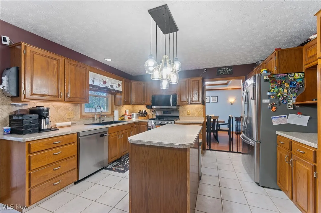 2319 Hunters Ridge, Boardman, Ohio 44512,MLS Now Listing ID