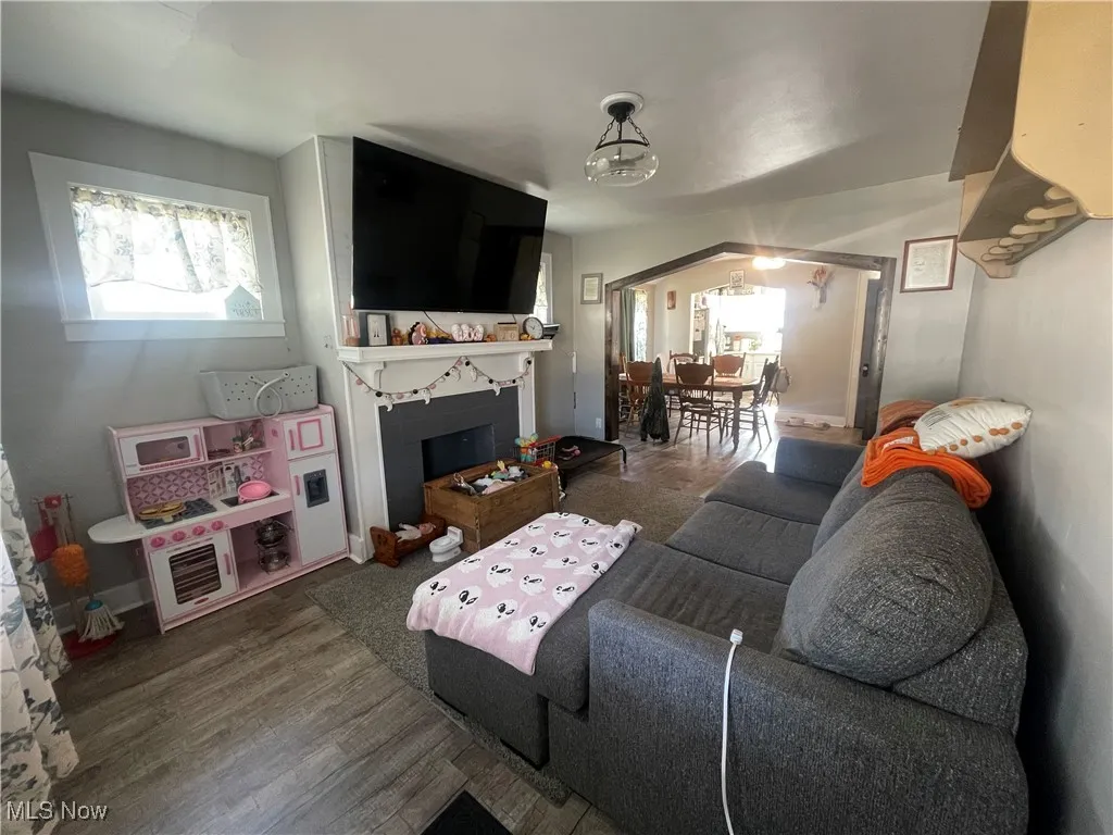 821 Grandview Avenue, Coshocton, Ohio 43812,MLS Now Listing ID
