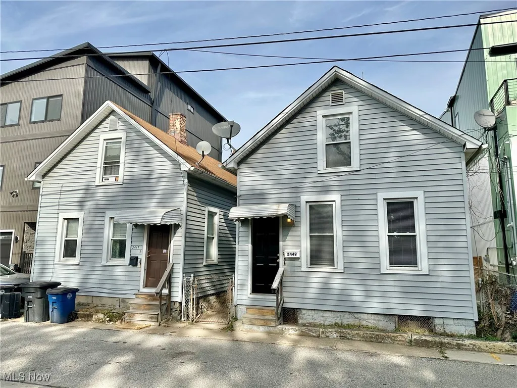 View of front of property with entry steps