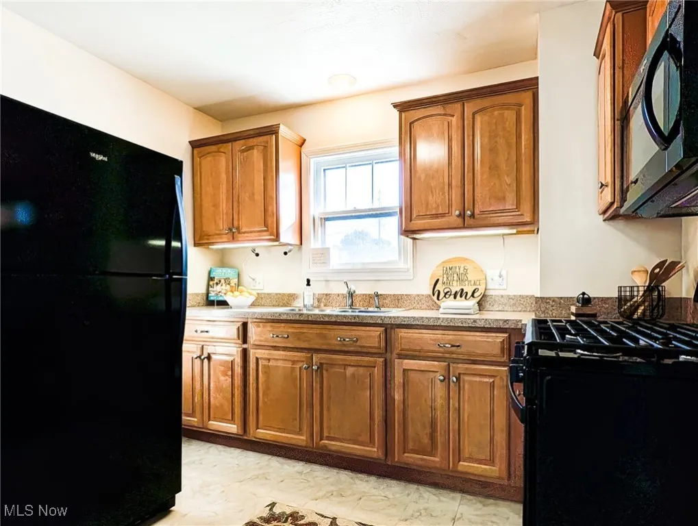 17 W Woodsdale Avenue, Akron, Ohio 44301,MLS Now Listing ID
