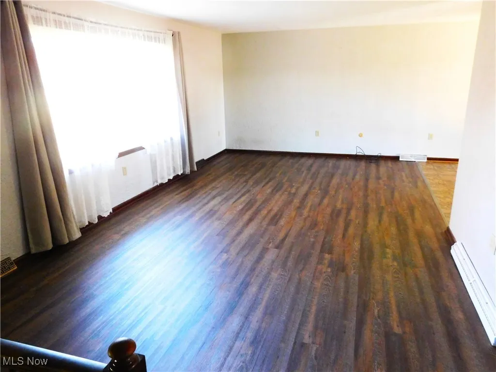 49410 South Park Circle, East Liverpool, Ohio 43920,MLS Now Listing ID