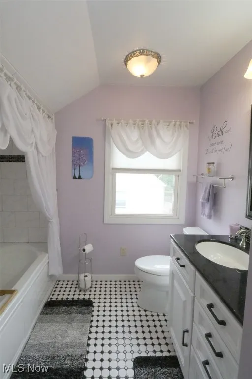 331 Westwood Drive, Steubenville, Ohio 43953,MLS Now Listing ID