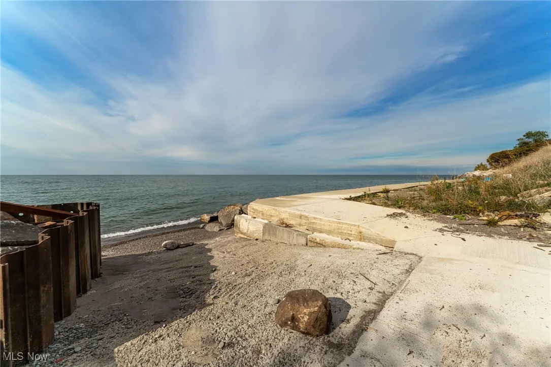 32321 Lake Shore Boulevard, Willowick, Ohio 44095,MLS Now Listing ID