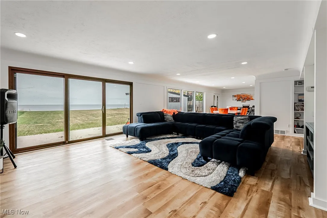 32321 Lake Shore Boulevard, Willowick, Ohio 44095,MLS Now Listing ID
