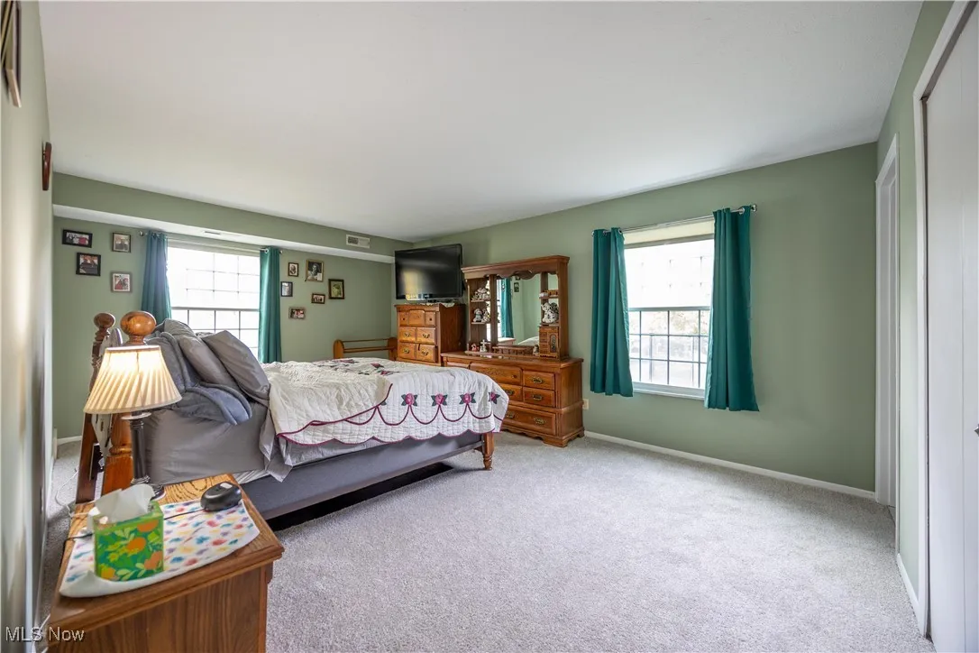 26187 Raintree Boulevard # C5, Olmsted Falls, Ohio 44138,MLS Now Listing ID