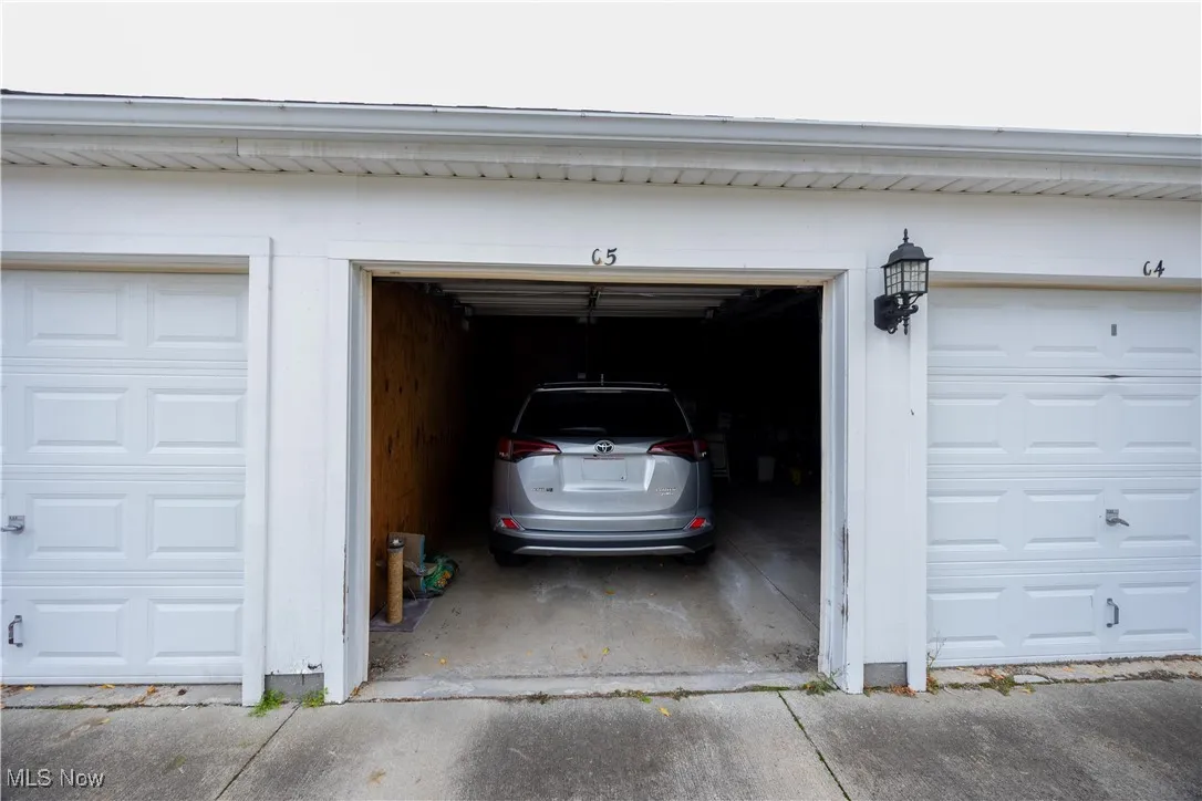 26187 Raintree Boulevard # C5, Olmsted Falls, Ohio 44138,MLS Now Listing ID