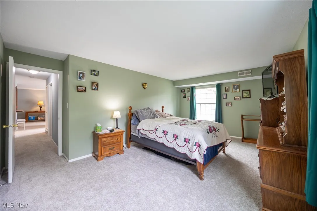 26187 Raintree Boulevard # C5, Olmsted Falls, Ohio 44138,MLS Now Listing ID