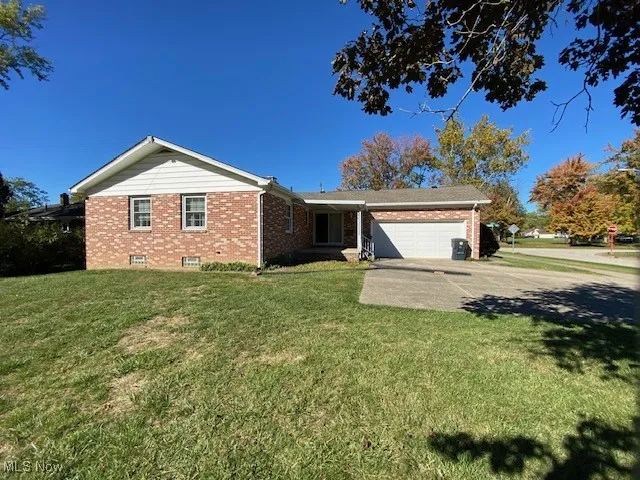 1325 Moncrest Drive, Warren, Ohio 44485,MLS Now Listing ID