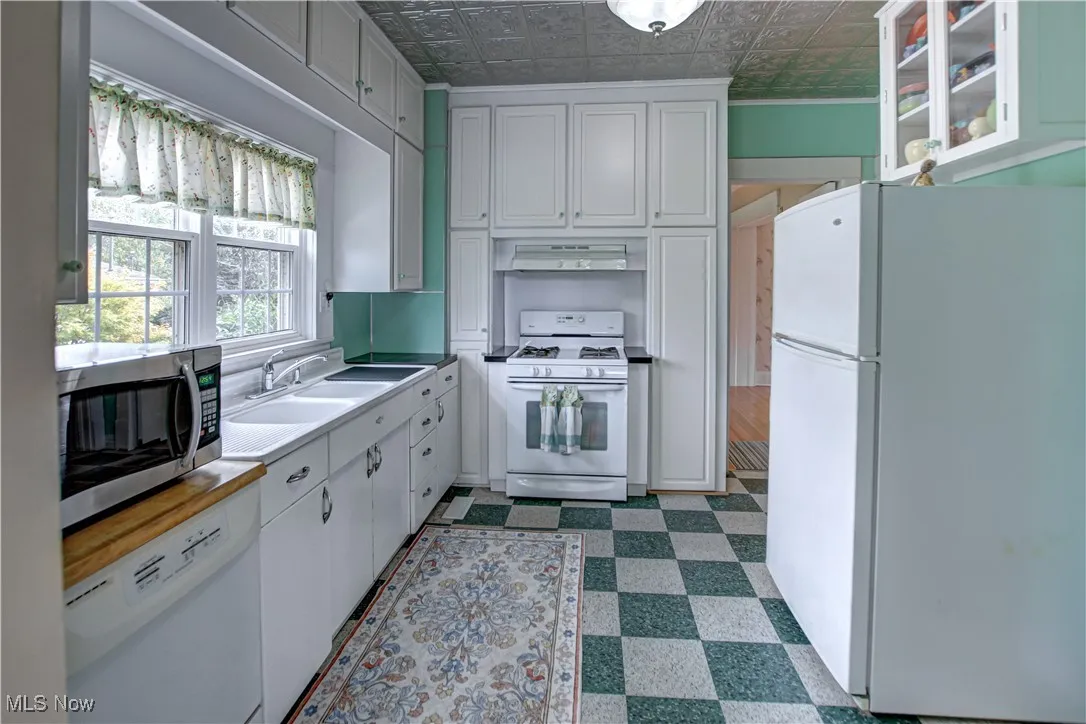 3031 E Erie Avenue, Lorain, Ohio 44052,MLS Now Listing ID