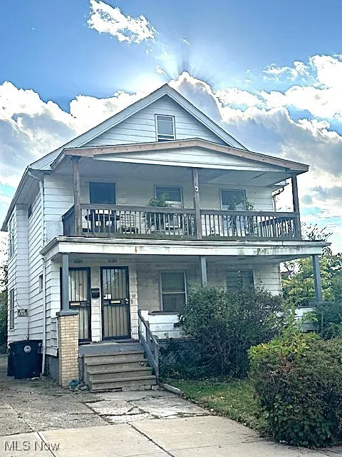 View of front facade featuring a porch