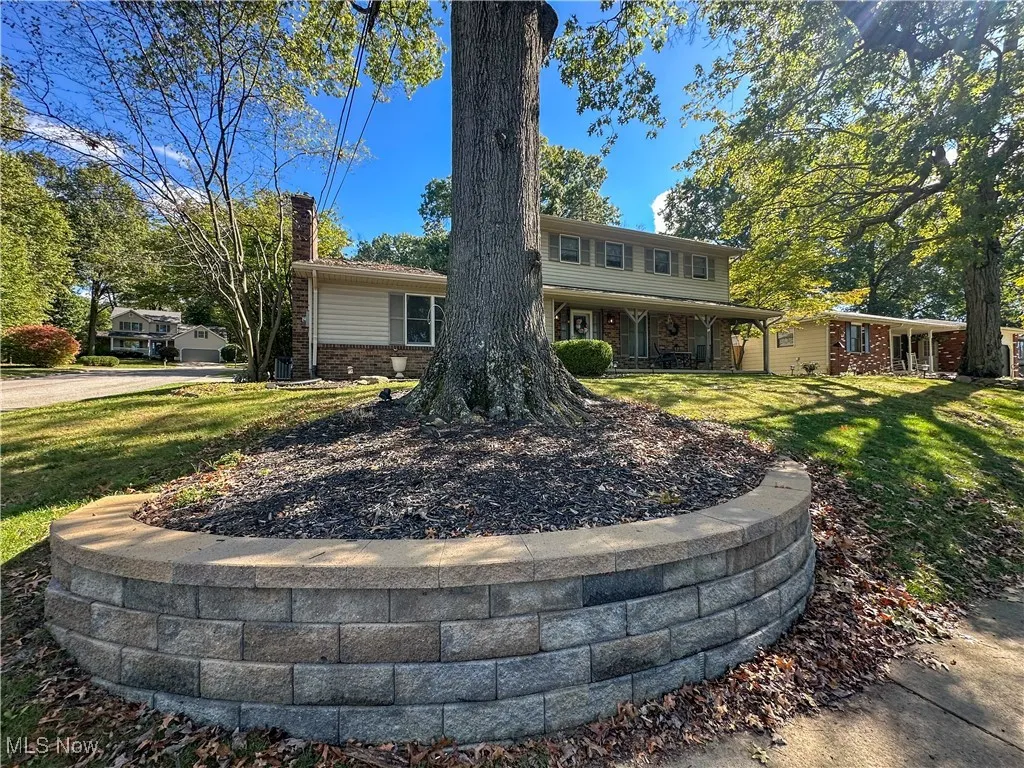 737 N Bentley Avenue, Niles, Ohio 44446,MLS Now Listing ID