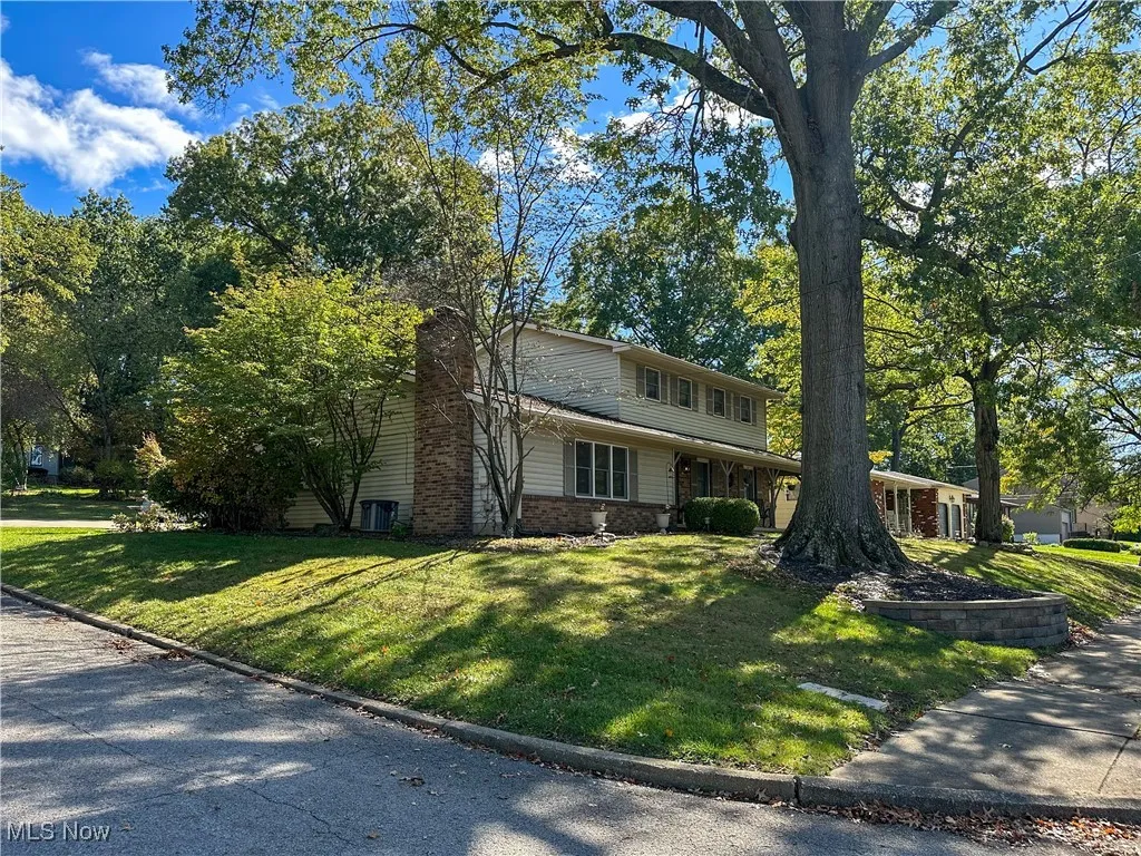 737 N Bentley Avenue, Niles, Ohio 44446,MLS Now Listing ID