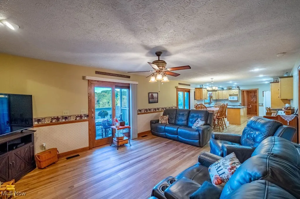 22 Westwood Drive, Parkersburg, West Virginia 26101,MLS Now Listing ID