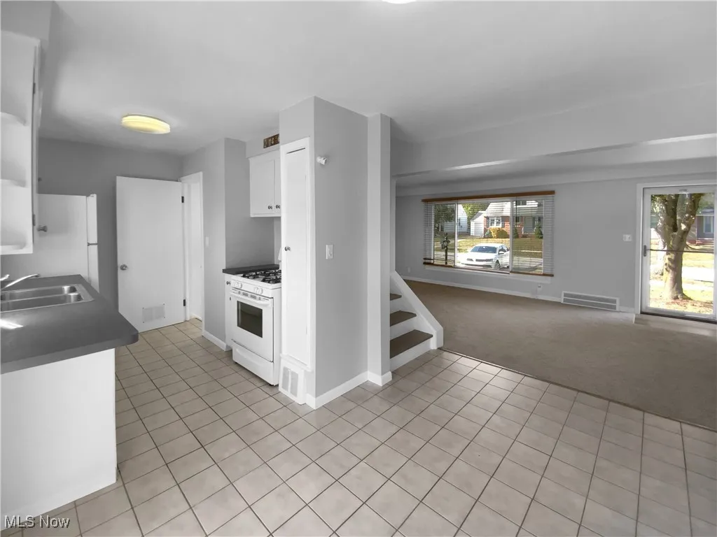1297 E Miner Road, Mayfield Heights, Ohio 44124,MLS Now Listing ID