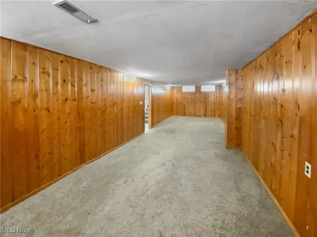 1297 E Miner Road, Mayfield Heights, Ohio 44124,MLS Now Listing ID