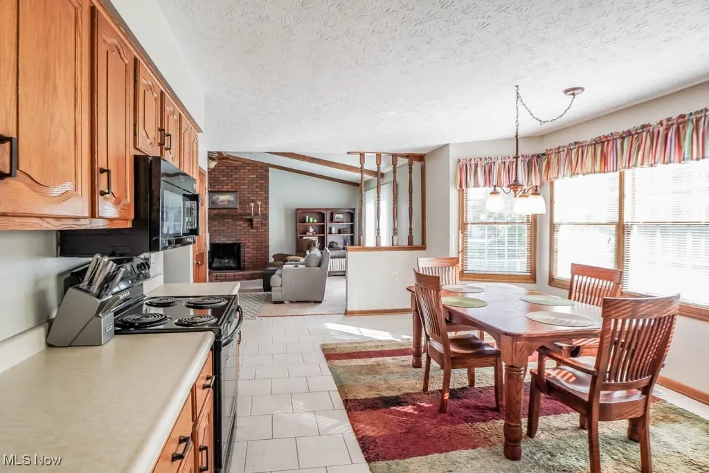 6402 Blossomwood Circle, Canton, Ohio 44721,MLS Now Listing ID