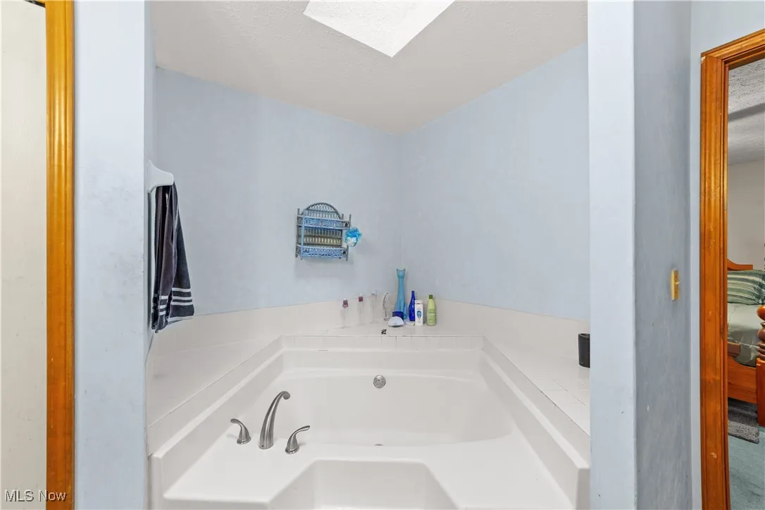 4104 Arlington Drive, Brunswick, Ohio 44212,MLS Now Listing ID