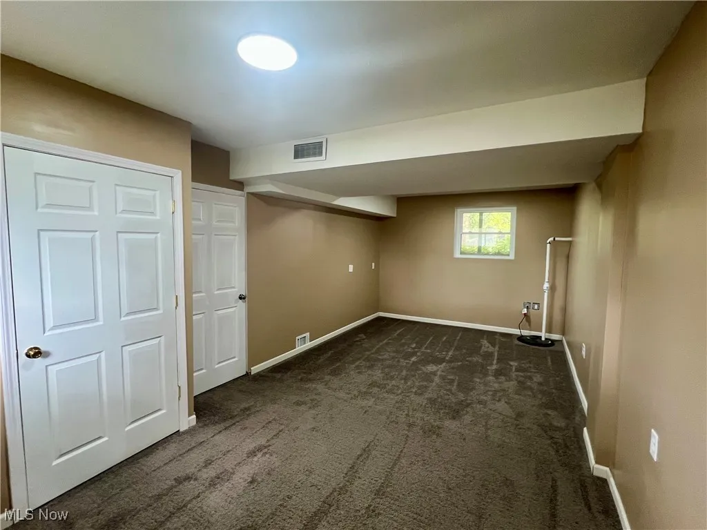 1523 Queenstown Road, Kent, Ohio 44240,MLS Now Listing ID