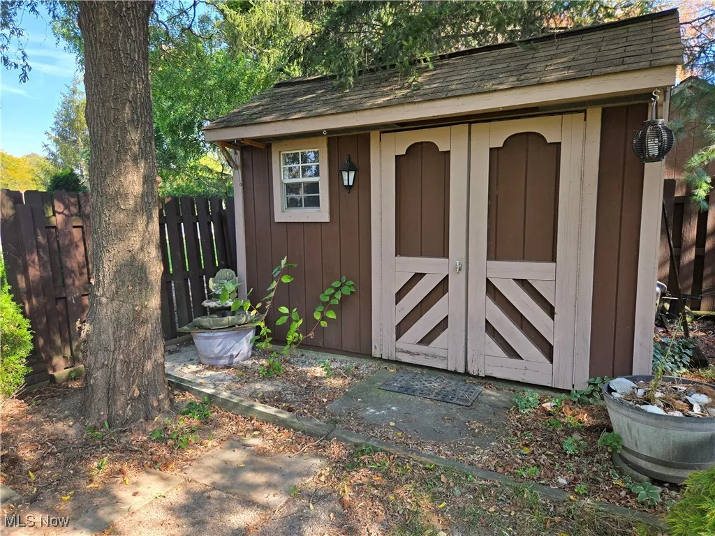 18248 Meadow Lane, Strongsville, Ohio 44136,MLS Now Listing ID