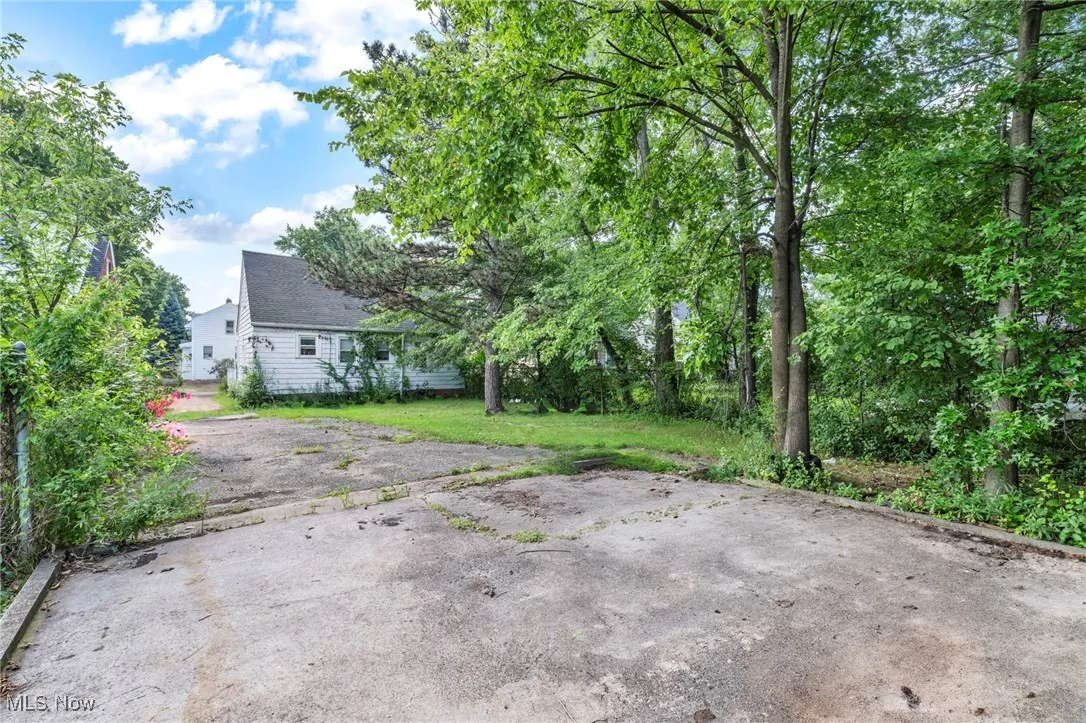 3855 E 177th Street, Cleveland, Ohio 44128,MLS Now Listing ID