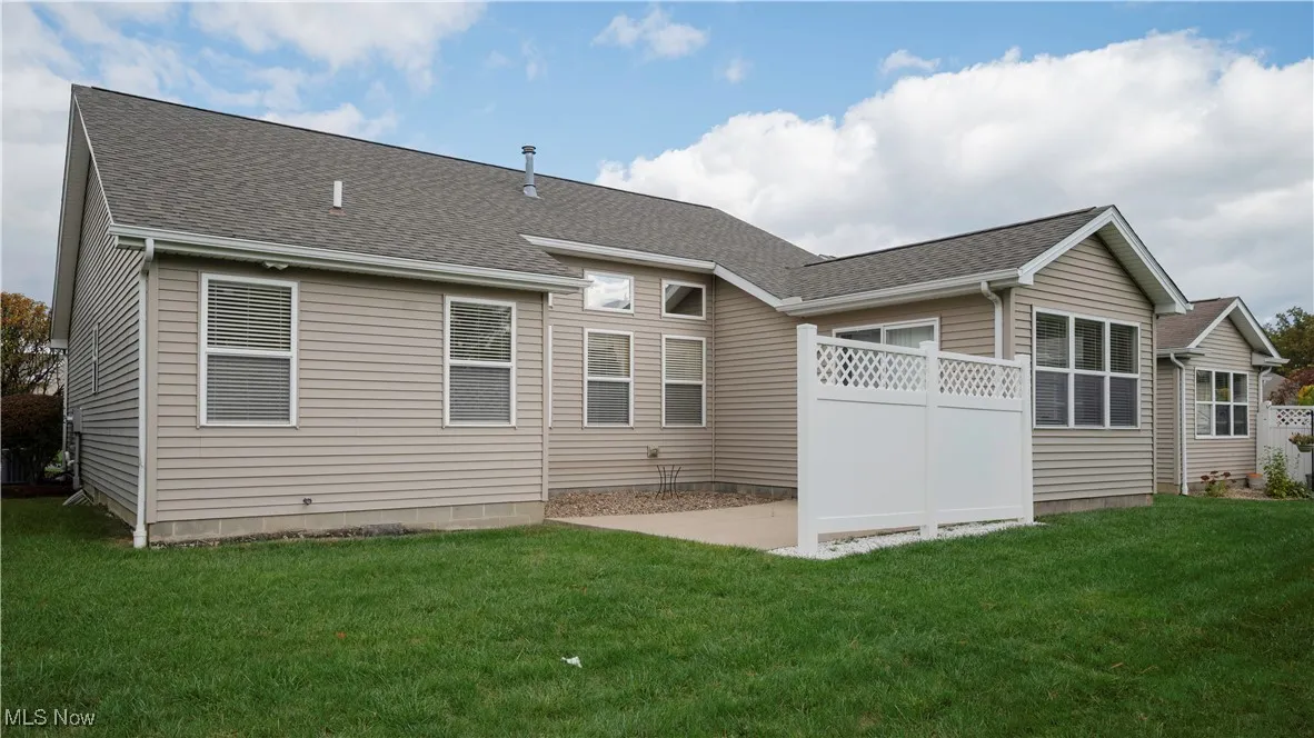 27 Danbury Court, Warren, Ohio 44481,MLS Now Listing ID
