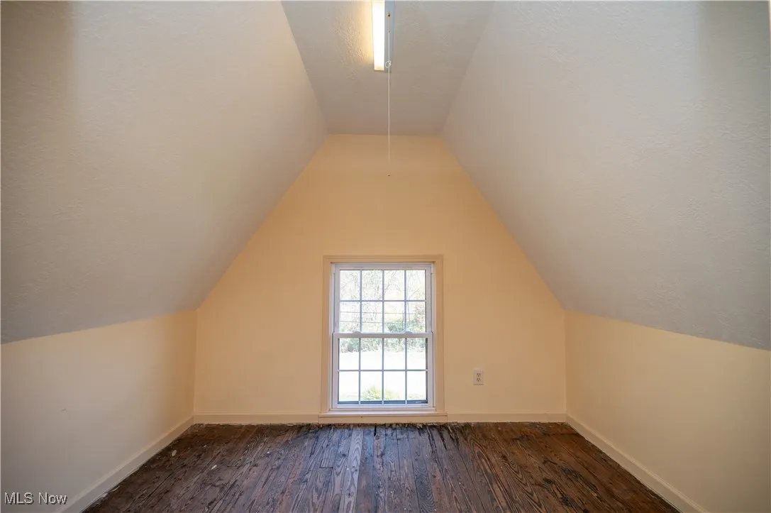 Room adjacent to loft