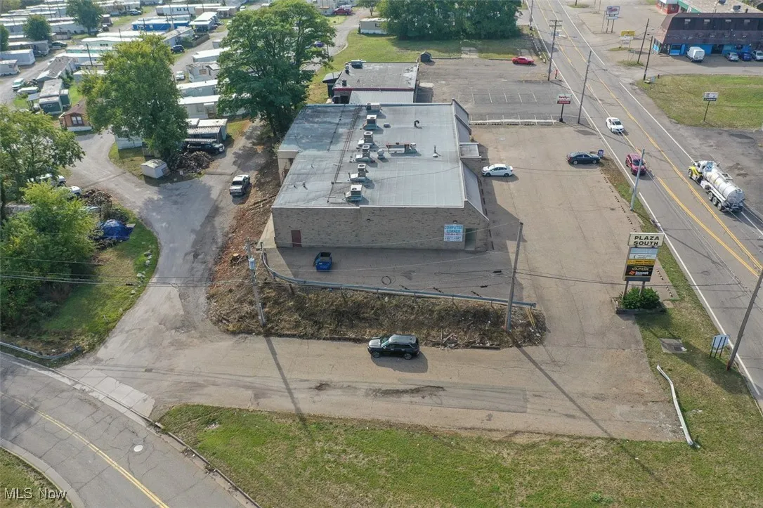 Drone / aerial view