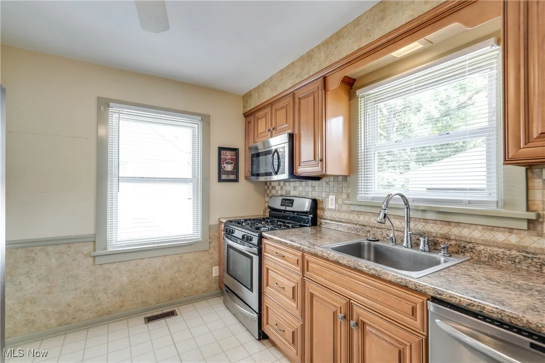 2376 S Seneca Avenue, Alliance, Ohio 44601,MLS Now Listing ID