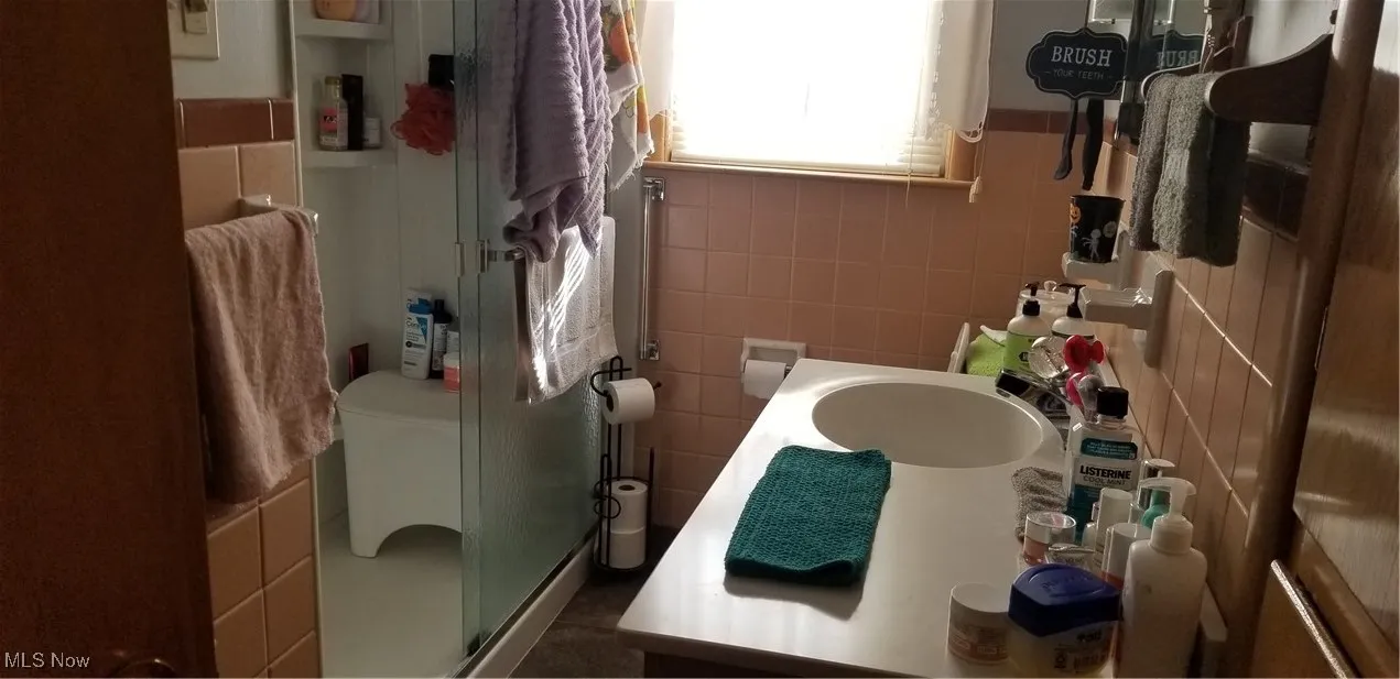 976 Jefferson Avenue, Salem, Ohio 44460,MLS Now Listing ID