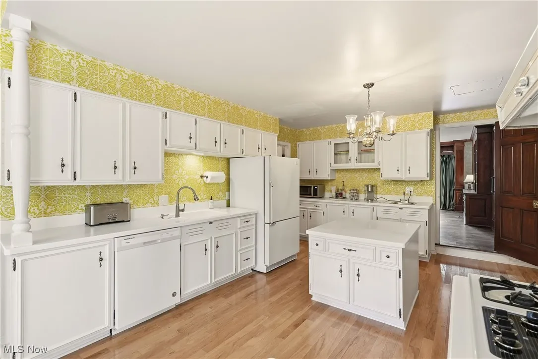 9700 Rollin Road, Waite Hill, Ohio 44094,MLS Now Listing ID