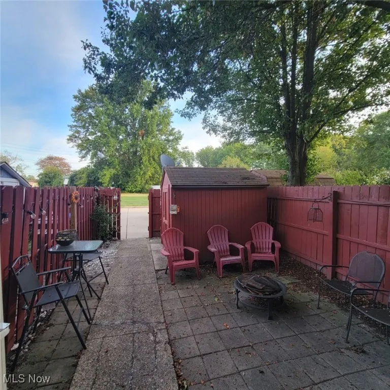 5977 Glenway Drive # B, Brook Park, Ohio 44142,MLS Now Listing ID