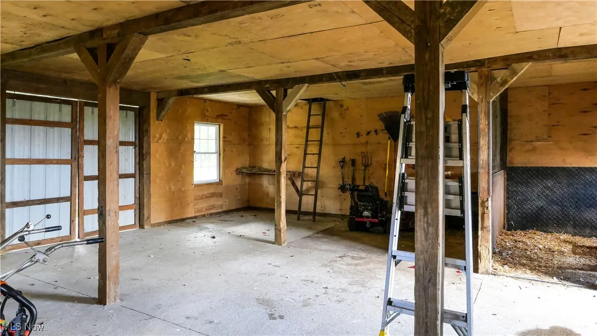 View of miscellaneous room