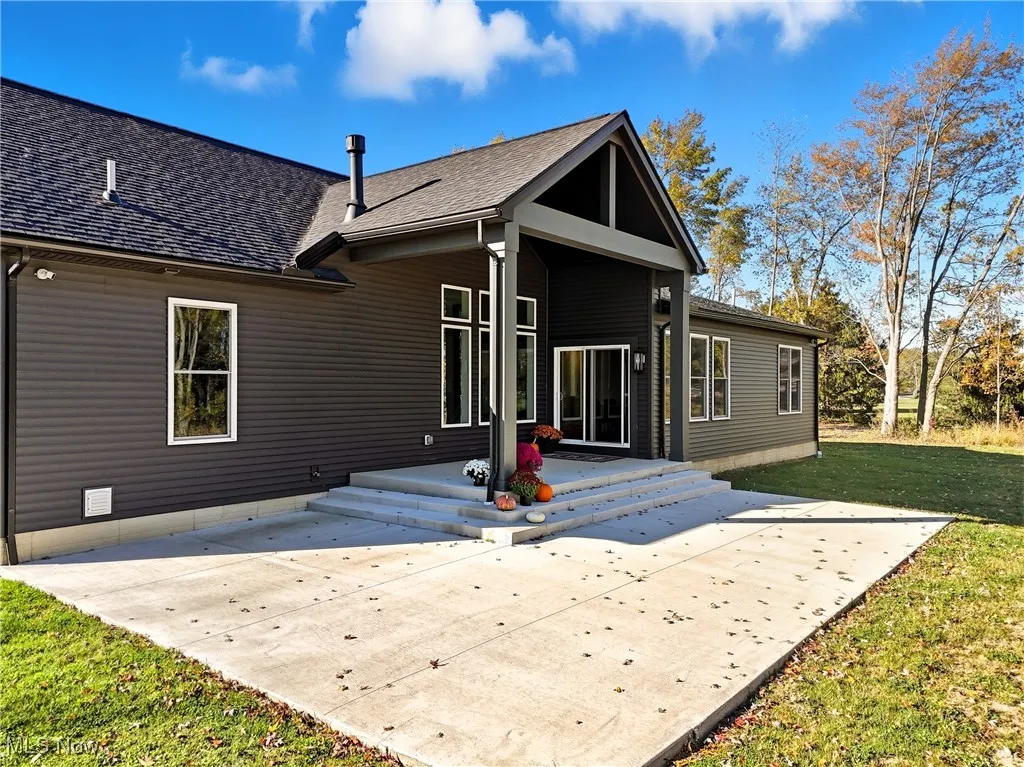 5906 Russia Road, South Amherst, Ohio 44001,MLS Now Listing ID