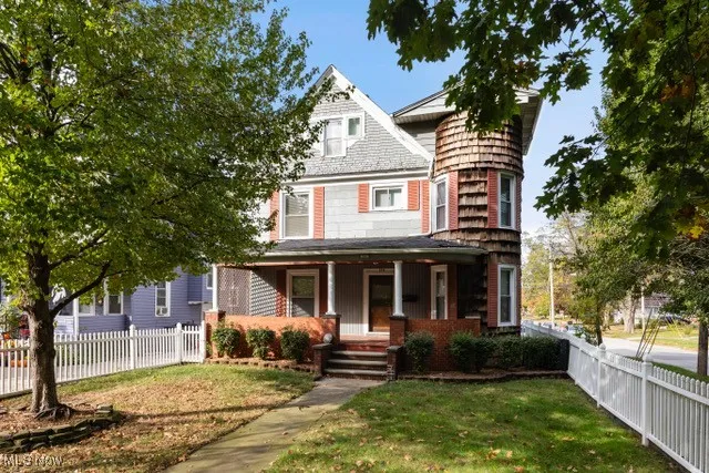 Victorian home with covered porch